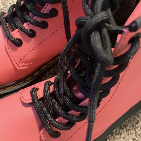 Dr. Martens pink boots size 1 - Picture 4 of 10
